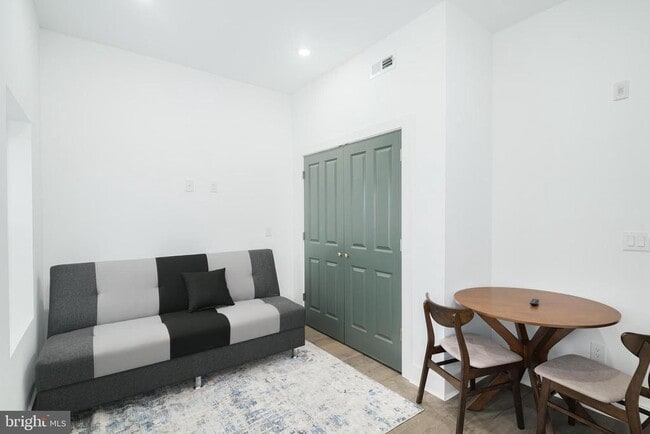 property at 3127 Richmond St