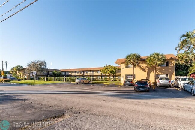 property at 1401 NE 17th Ct