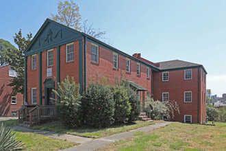 Daylight Apartments in Durham, NC - Building Photo - Primary Photo