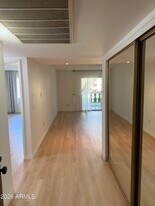 7950 E Camelback Rd in Scottsdale, AZ - Building Photo