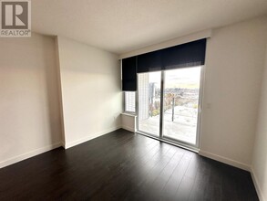 8611-8611 Hazelbridge Wy in Richmond, BC - Building Photo - Building Photo