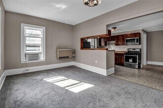 522 W Ferry St in Buffalo, NY - Building Photo - Building Photo