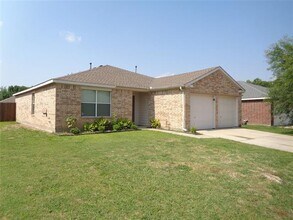266 Big Bear Dr in Melissa, TX - Building Photo - Building Photo