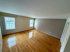 15 Gallo Ct in Trenton, NJ - Foto de edificio - Building Photo