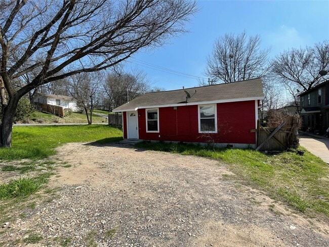 1041 Lott Ave in Austin, TX - Building Photo - Building Photo