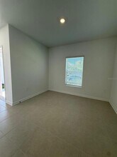 6044 Zen Wy in Clermont, FL - Building Photo - Building Photo