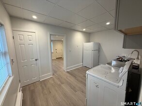 170 N State St in Ansonia, CT - Building Photo - Building Photo