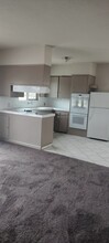 704 N Thompson Ave, Unit rental in Nipomo, CA - Building Photo - Building Photo