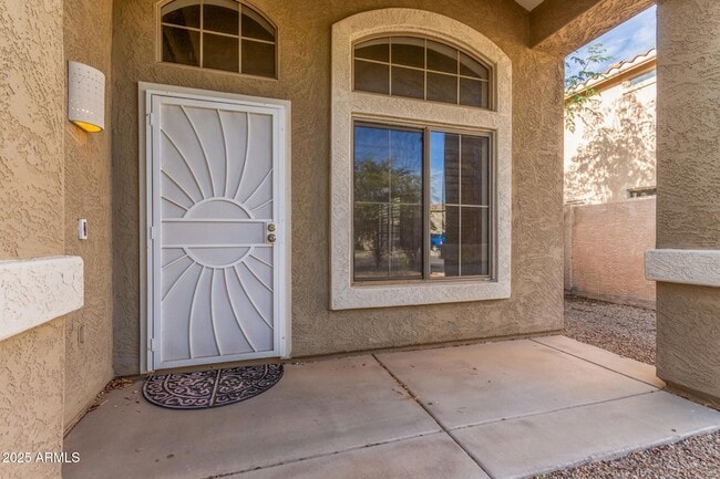 2500 S Sunnyvale Ave in Gilbert, AZ - Foto de edificio - Building Photo