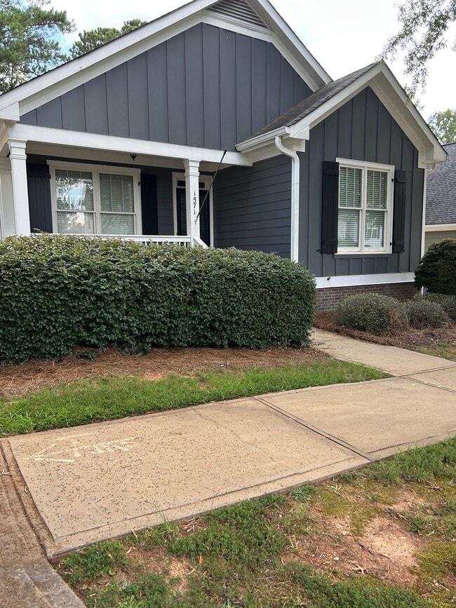 property at 1571 Carriage Ridge Dr