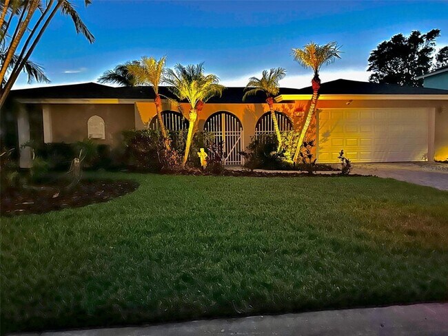 17310 Rosa Lee Way in St. Petersburg, FL - Building Photo - Building Photo