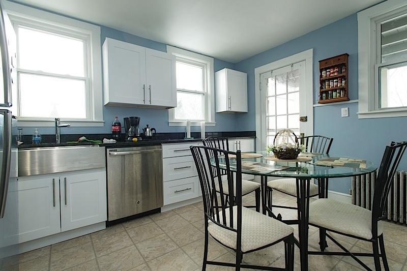 38 Cherry St, Unit 2 in Somerville, MA - Building Photo