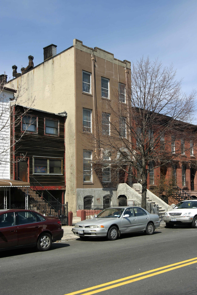 162 Washington Ave in Brooklyn, NY - Building Photo - Building Photo