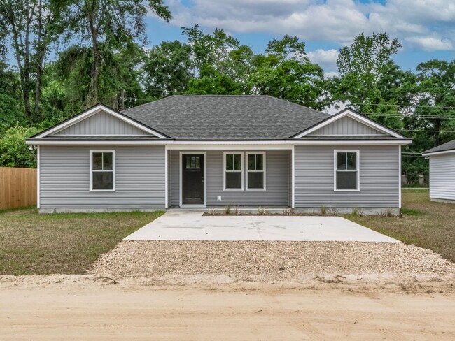 property at 244 Mohave Rd