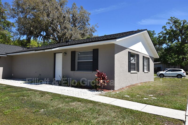 772 Zella Ln in Lakeland, FL - Building Photo