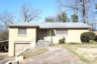 448 20th Ave S in Birmingham, AL - Building Photo