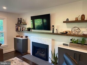 7308 Idylwood Rd in Falls Church, VA - Building Photo - Building Photo