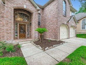 19527 Battle Oak in San Antonio, TX - Building Photo - Building Photo