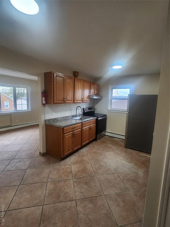 101-27 92nd St in Queens, NY - Building Photo - Building Photo