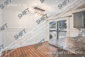 2434 Eden St SW in Wyoming, MI - Building Photo - Building Photo