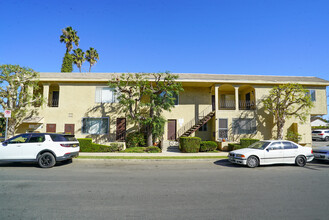 12550 Pacific Ave in Los Angeles, CA - Building Photo - Building Photo