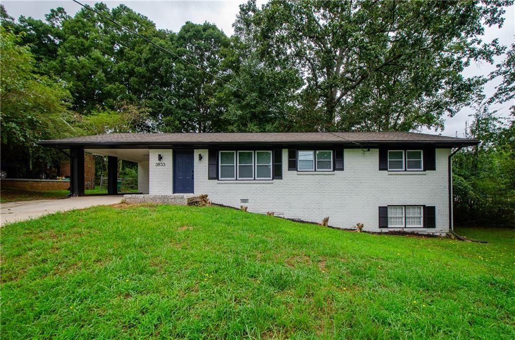 3833 Wedgefield Cir in Decatur, GA - Building Photo