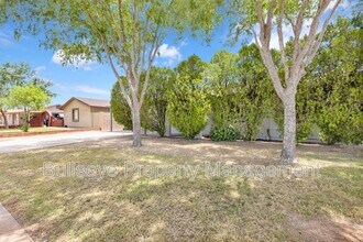 13811 N 37th Way in Phoenix, AZ - Building Photo - Building Photo