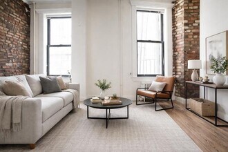 432 E 13th St in New York, NY - Foto de edificio - Building Photo