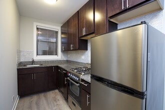 436 W Belden Ave in Chicago, IL - Building Photo - Building Photo