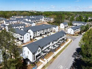 3960 Redan Rd in Stone Mountain, GA - Building Photo - Building Photo