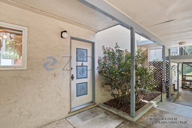 49 Joy Ave in Brisbane, CA - Building Photo - Building Photo
