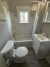1056 Olmstead Ave in Columbus, OH - Building Photo - Building Photo
