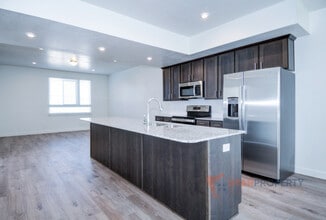 1057 W 400 S in American Fork, UT - Building Photo - Building Photo