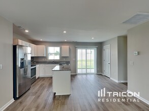 3048 Dartmoor Pl in White House, TN - Building Photo - Building Photo
