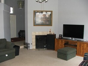 2105 Flamingo Dr in Flower Mound, TX - Building Photo - Building Photo