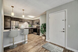 Winchester Run in Oklahoma City, OK - Building Photo