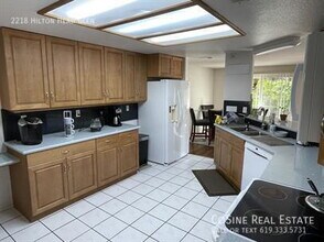 2218 Hilton Head Glen in Escondido, CA - Building Photo - Building Photo