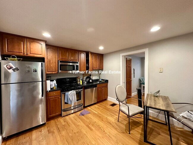 428 Franklin St, Unit 1L