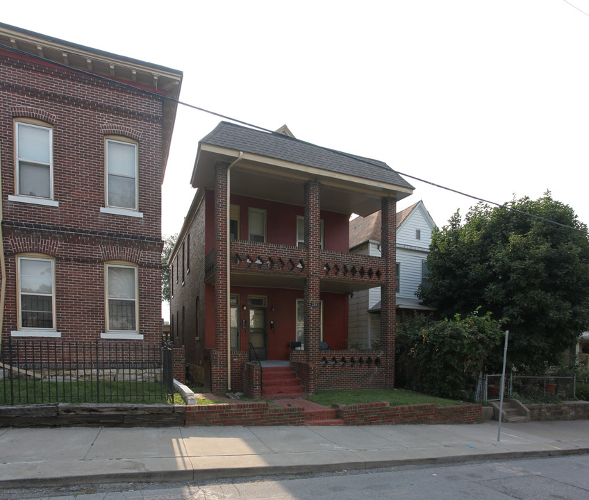 Chavez Buildings in Kansas City, MO - Building Photo