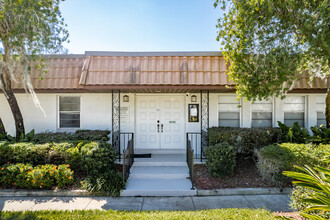 Windtree Gardens in Winter Garden, FL - Building Photo - Building Photo