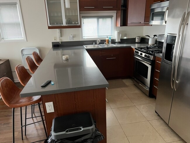 635 N Windsor Blvd in Los Angeles, CA - Foto de edificio - Building Photo