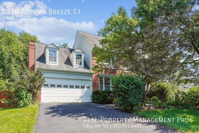 property at 810 Autumn Breeze Ct