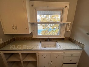 1109 42nd St in Des Moines, IA - Building Photo - Building Photo