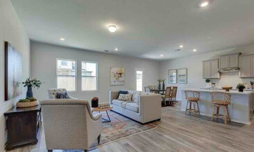 2548 Ayers Dr in Seguin, TX - Building Photo - Building Photo