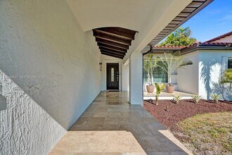 3757 Prairie Ave in Miami Beach, FL - Building Photo - Building Photo