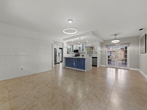 3605 SW 122nd Pl in Miami, FL - Building Photo - Building Photo