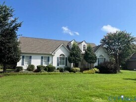 11809 Hogans Alley in Chester, VA - Building Photo