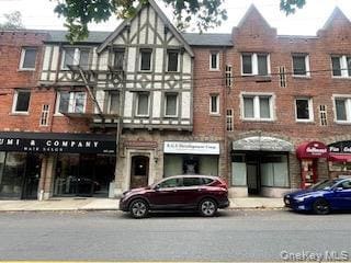 property at 69 Harney Rd