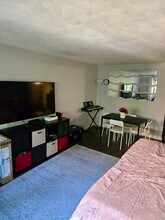15 Walbridge St, Unit 23 in Boston, MA - Building Photo - Building Photo