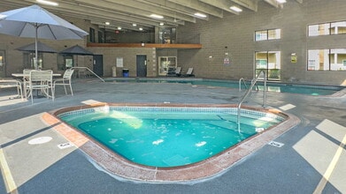 Chaska Place Apartments in Chaska, MN - Building Photo - Building Photo